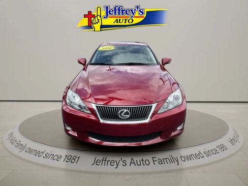 Used 2010 Lexus IS 350 RWD image 4