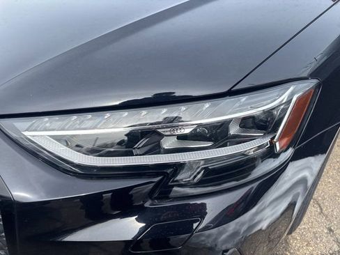 Used 2024 Audi S8 image 2