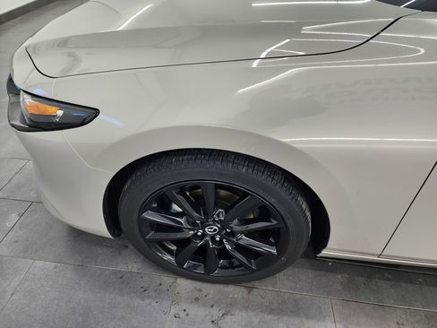 Used 2024 MAZDA MAZDA3 s image 30