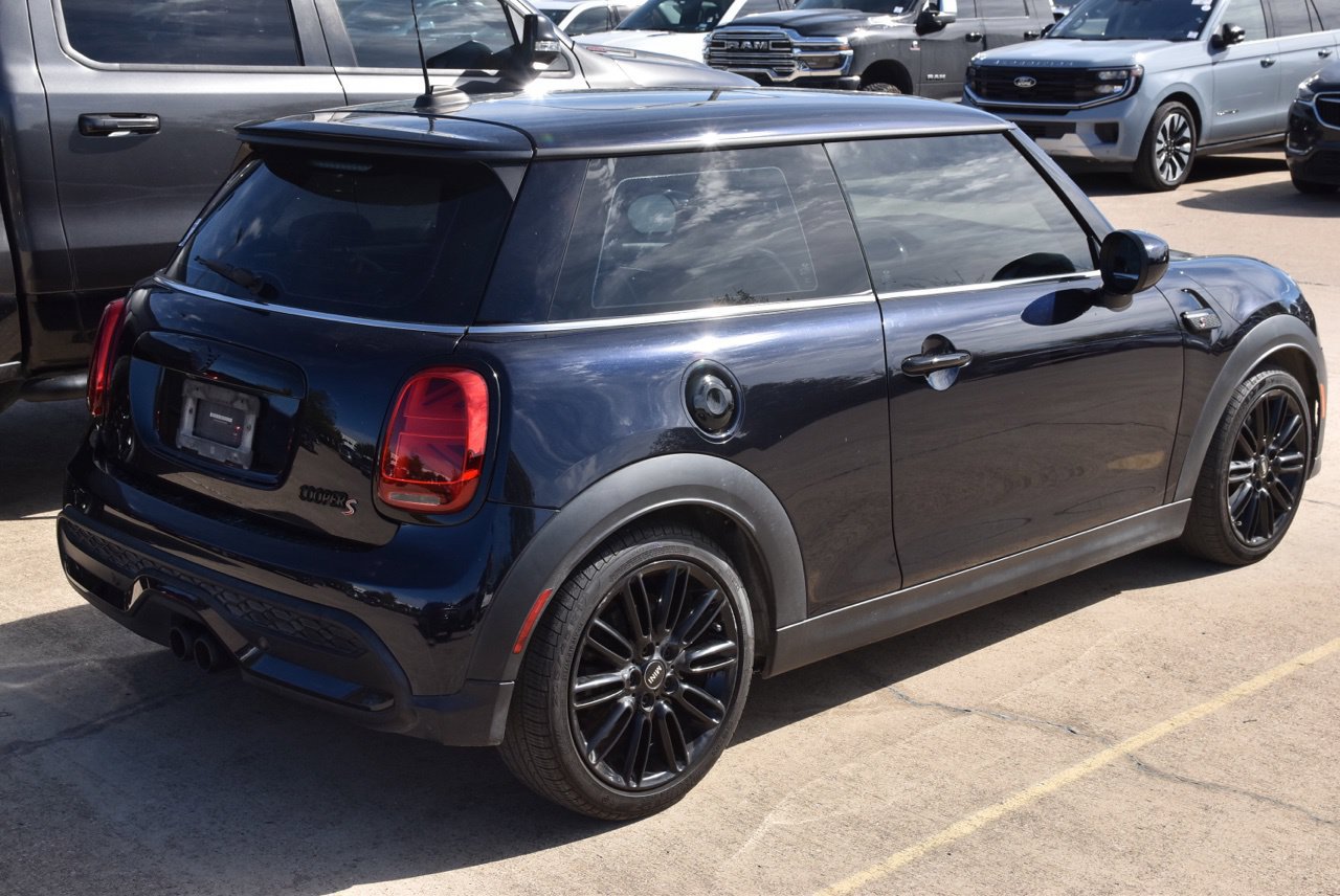 Used 2023 MINI Cooper S FWD image 7
