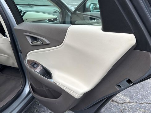 Used 2024 Chevrolet Malibu LT image 13