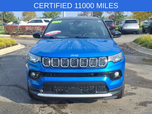 Certified 2024 Jeep Compass Limited AWD/4WD image 2