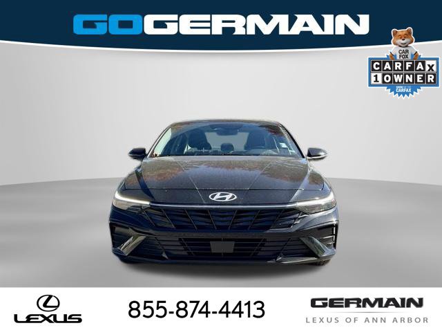 Used 2025 Hyundai Elantra Limited FWD image 11