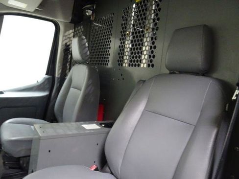 Used 2017 Ford Transit 250 T-250 148 Med Rf 9000 GVWR Sl image 25