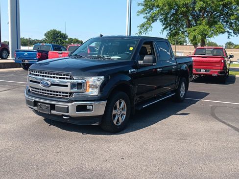 Used 2019 Ford F150 XLT w/ Equipment Group 302A Luxury AWD/4WD image 12