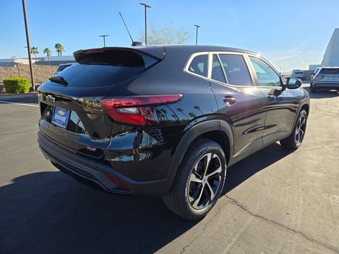 New 2026 Chevrolet Trax RS w/ Driver Confidence Package image 4