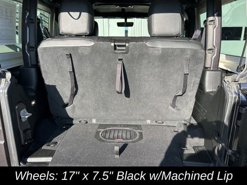 Used 2021 Jeep Wrangler Rubicon image 37