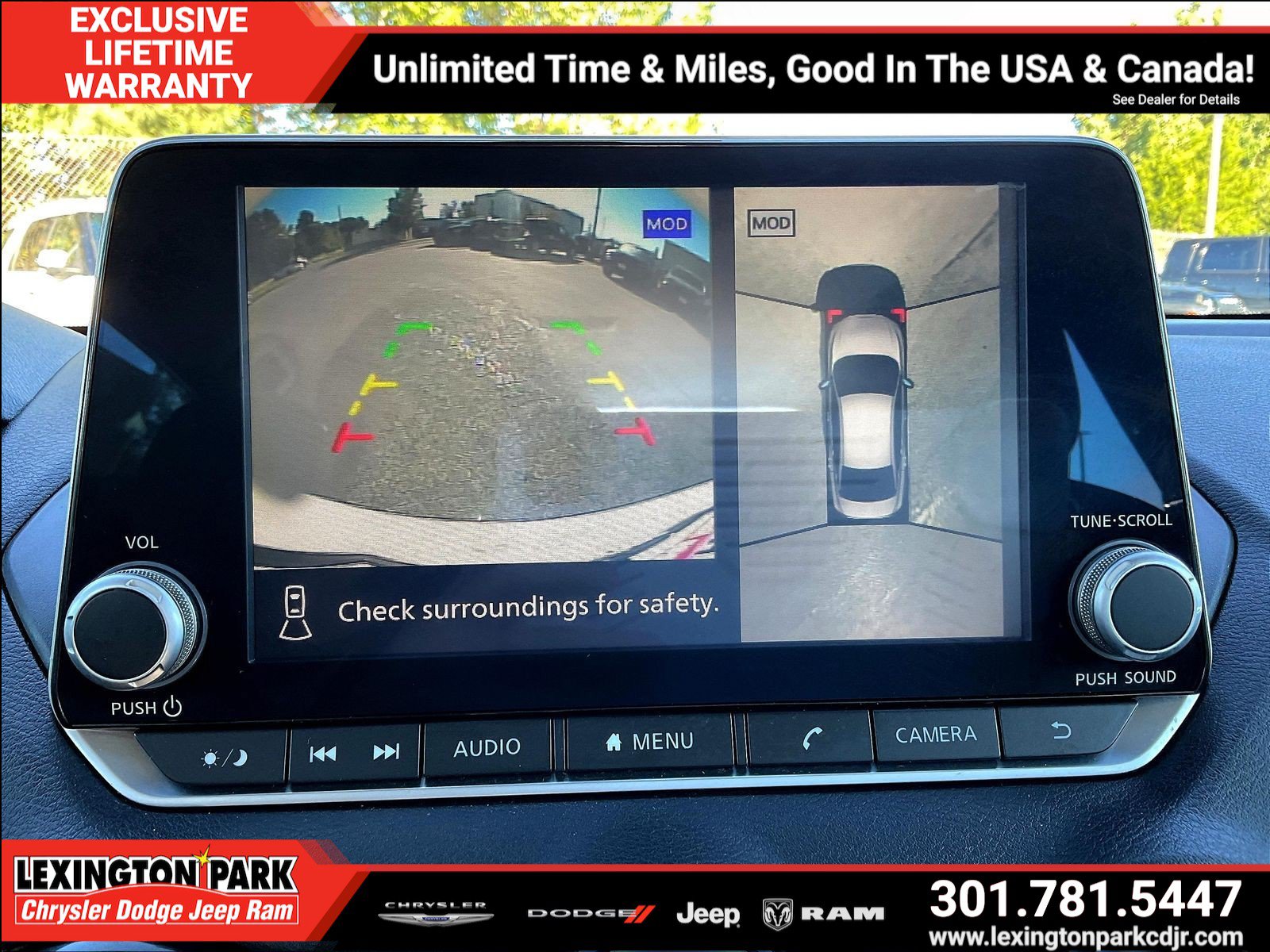 Used 2023 Nissan Sentra SR w/ SR Premium Package FWD image 14