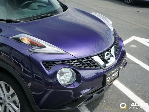 Used 2016 Nissan Juke SV AWD/4WD image 4
