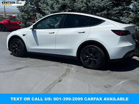 Used 2024 Tesla Model Y Long Range AWD/4WD image 5