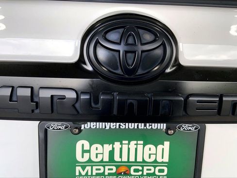 Used 2022 Toyota 4Runner TRD Pro AWD/4WD image 31