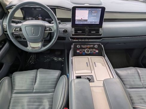 Certified 2020 Lincoln Navigator Black Label w/ Cargo Convenience Package AWD/4WD image 14