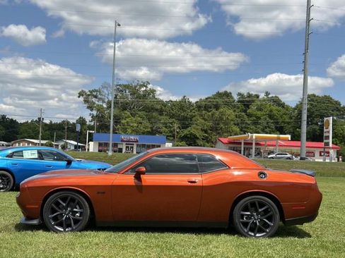 Used 2023 Dodge Challenger R/T w/ Blacktop Package RWD image 12