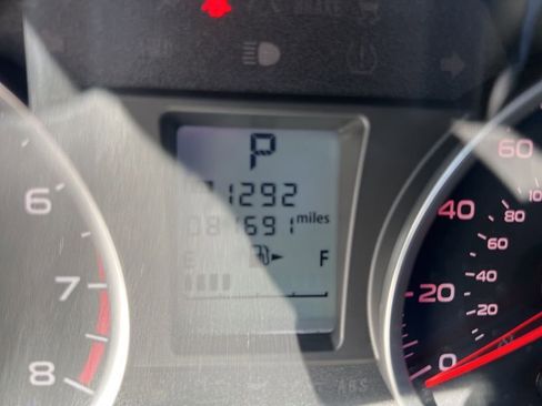 Used 2014 Subaru Crosstrek 2.0i Premium w/ Moonroof Package image 9