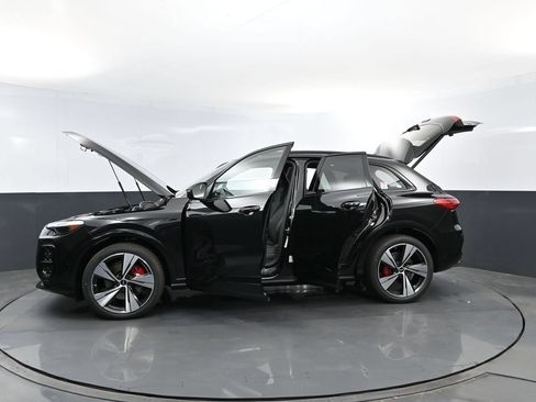 New 2026 Audi SQ5 Premium Plus AWD/4WD image 30
