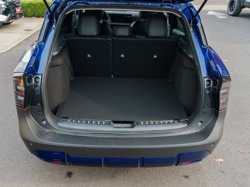 New 2026 Nissan Kicks SR w/ SR Premium Package image 7