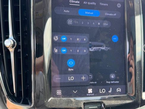 Certified 2025 Volvo XC60 B5 Plus image 20