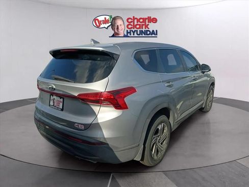 Used 2023 Hyundai Santa Fe SE FWD image 3