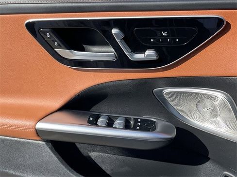 Used 2024 Mercedes-Benz C 300 4MATIC Sedan image 23