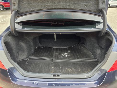 Used 2016 Toyota Camry LE FWD image 24