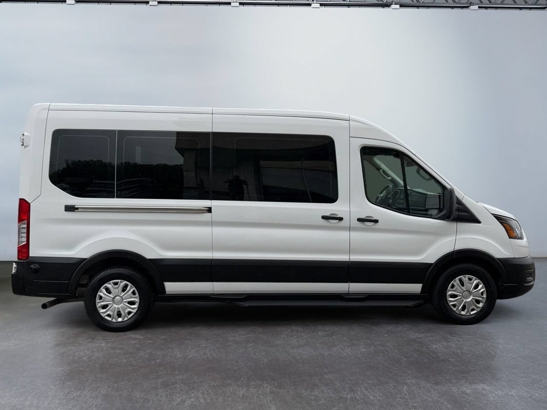 Used 2023 Ford Transit 350 XL RWD image 4