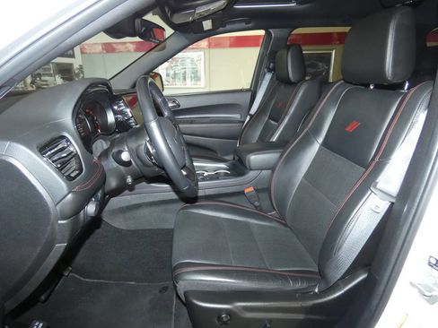 Used 2024 Dodge Durango GT image 9
