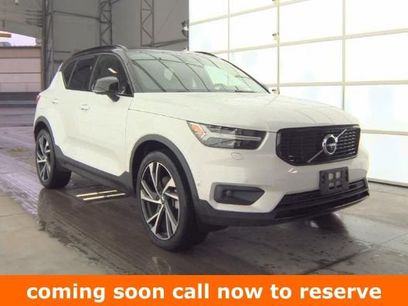 Used 2019 Volvo XC40 T5 R-Design