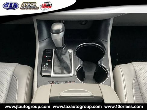 Used 2014 Toyota Highlander Limited FWD image 18
