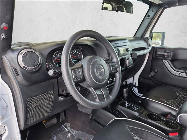 Used 2018 Jeep Wrangler Sport AWD/4WD image 9