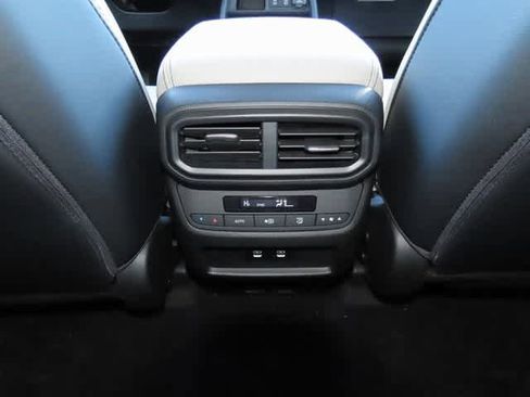 New 2026 Honda Pilot Touring image 29