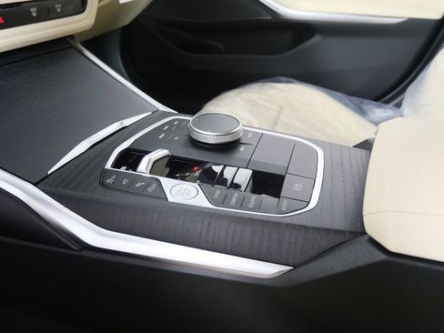 New 2026 BMW 330i Sedan image 23