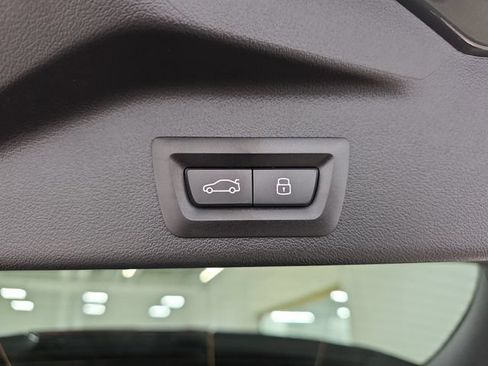 Used 2026 BMW X5 xDrive40i AWD/4WD image 33