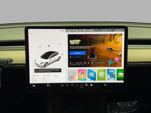 Used 2021 Tesla Model 3 Standard Range Plus image 32