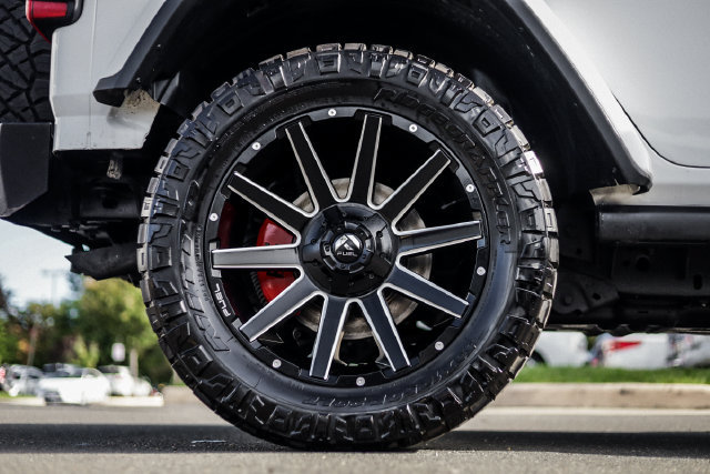 Used 2020 Jeep Wrangler Unlimited Rubicon AWD/4WD image 9