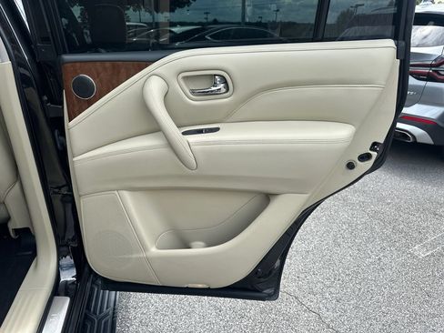 Used 2019 INFINITI QX80 Luxe w/ 22" Wheel Package RWD image 16