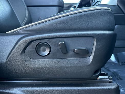 Used 2024 Chevrolet Tahoe Premier image 25