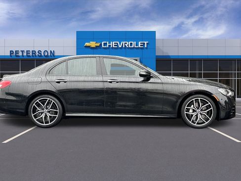 Used 2022 Mercedes-Benz E 450 4MATIC Sedan w/ Driver Assistance Package image 3