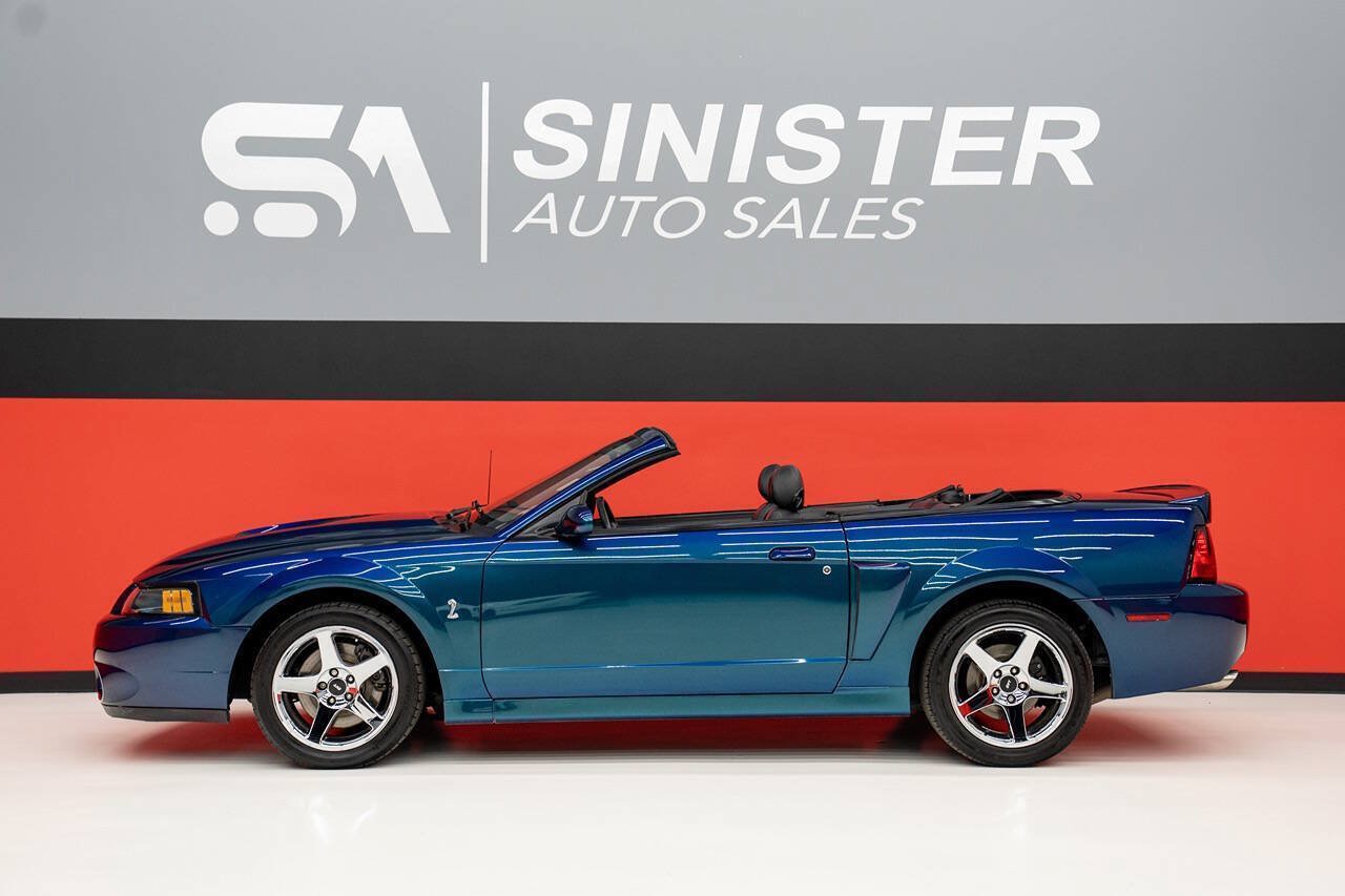 Used 2004 Ford Mustang Cobra RWD image 22