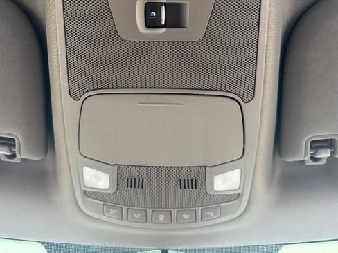 Used 2018 Ford F150 XLT w/ Equipment Group 302A Luxury AWD/4WD image 31