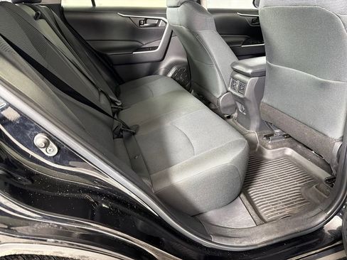 Used 2023 Toyota RAV4 LE image 15