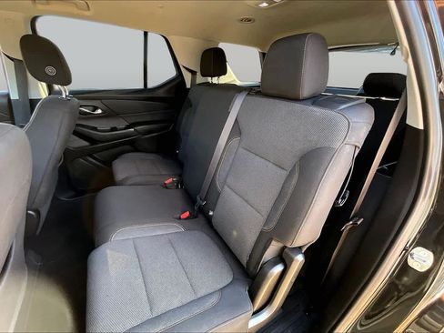 Used 2019 Chevrolet Traverse LS w/ LPO, Blackout Package FWD image 18