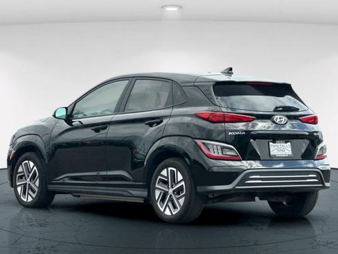Used 2023 Hyundai Kona Limited w/ Cargo Package FWD image 8