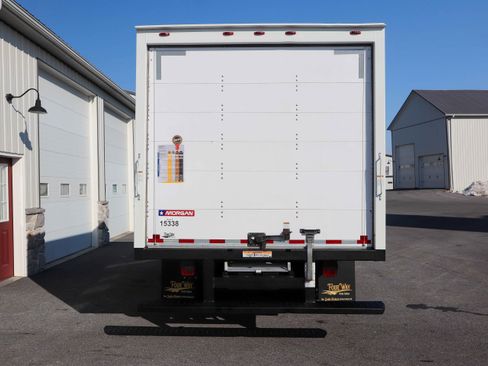 Used 2019 Ford E-350 and Econoline 350 Super Duty w/ Power Windows & Locks Group image 4