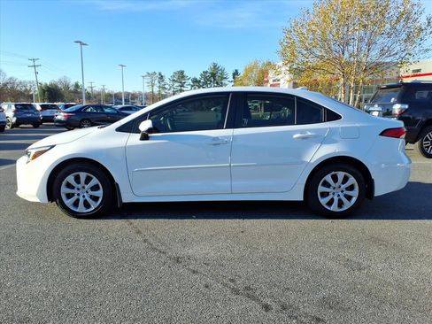 Certified 2024 Toyota Corolla LE image 12