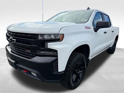 Used 2021 Chevrolet Silverado 1500 LT Trail Boss w/ Convenience Package II image 5