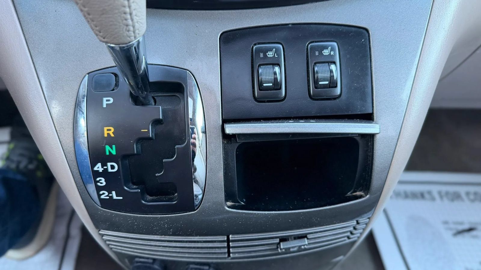 Used 2008 Toyota Sienna XLE w/ Towing Prep Pkg FWD image 22