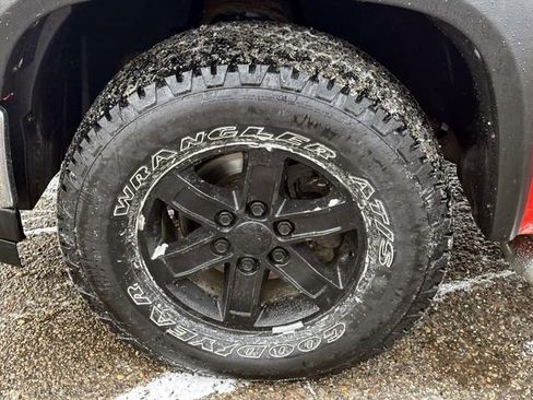 Used 2010 GMC Sierra 1500 SLE w/ Power Pack Plus image 10