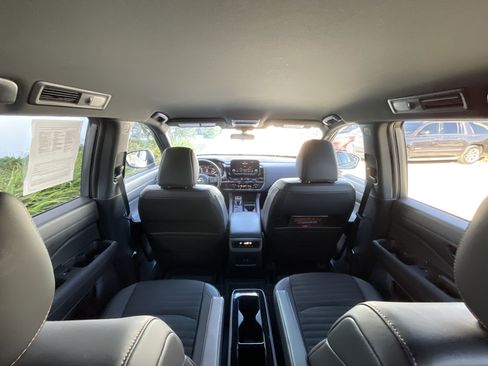 Used 2025 Nissan Pathfinder Rock Creek image 28