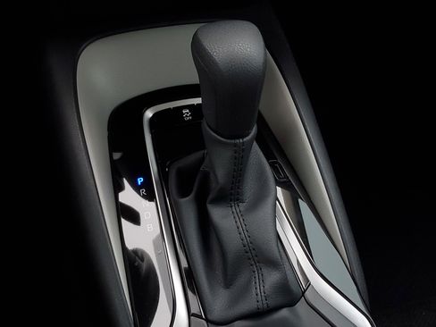 New 2026 Toyota Corolla LE image 29