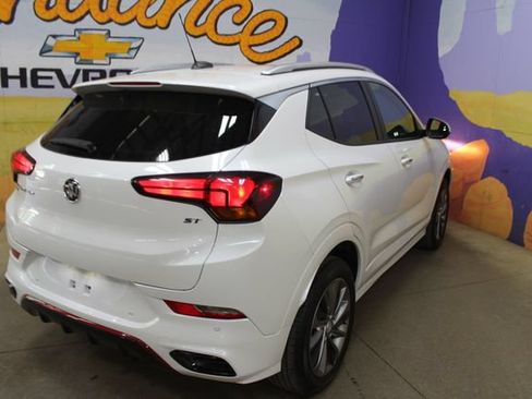 Used 2022 Buick Encore GX Select w/ Experience Buick Package AWD/4WD image 8